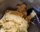Foto langkah ke 2 dari resep Garlic Cheese Cookies.