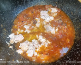 Foto del paso 3 de la receta: Spaghetti en salsa de atún
