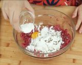 Foto langkah ke 4 dari resep Semur Bola Daging MPASI Devina Hermawan.
