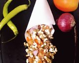 A picture of step 3 of Sprouts bhel.