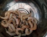 Foto langkah ke 1 dari resep Tumisan Udang Jamur Tiram.