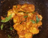 A picture of step 4 of Seppakilangu fry colocasia.