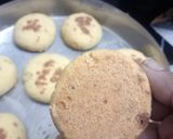 बटरस्टॉक्ट नानखटाई (butterscotch nankhatai recipe in marathi) रेसिपी स्टेप 3 फोटो 