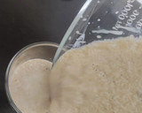 A picture of step 3 of Chikoo milkshake.
