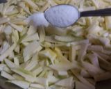 A picture of step 3 of Heeng karie pickle.