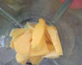 Foto langkah ke 2 dari resep Ice Mango Guava.
