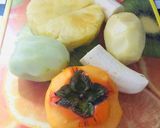 Foto del paso 1 de la receta: Una Deliciosa Ensalada de Frutas Con Caqui   de Otoño 🥝🍌🍍🍊🍁🍂