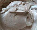 Foto langkah ke 4 dari resep Chocolate cake with coffee whipped cream.