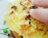 A picture of step 4 of Thai Duck Burger.