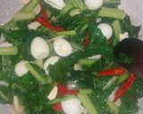 Foto langkah ke 4 dari resep Tumis sawi hijau telur puyuh dan otak2.