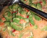 Foto langkah ke 6 dari resep Tumis pare pedas.