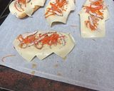 Foto del paso 4 de la receta: Pan pizza de solomillo, jamón serrano, zanahoria y aceitunas