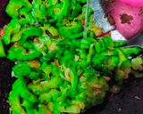 Foto langkah ke 5 dari resep Tumis Pare Telur.