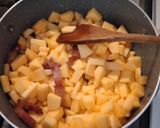 Foto del passaggio 5 della ricetta Risotto delicato su vellutata di zucca🍚🥓🧅🎃
