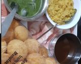 A picture of step 7 of Pani Puri with Ragda.