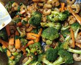 A picture of step 8 of Thai Linguine Stir Fry.