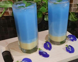 Foto langkah ke 4 dari resep Es Bunga Telang Daun Mint.
