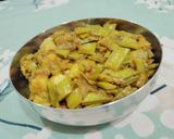 A picture of step 5 of Kachi curry Gavar (cluster beans).