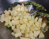 A picture of step 5 of Batata poha.