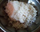 A picture of step 1 of Kanjivaram Idli.