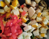Foto del paso 1 de la receta: Estofado🥘🍱🍲 de berenjena🍆 y calabacin🍛🥙🍚