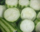 Foto langkah ke 4 dari resep Bening Kacang Gambas Kemangi.