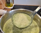 A picture of step 8 of Watercress soup.