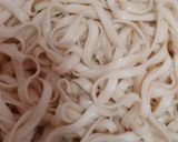 Foto langkah ke 1 dari resep Kwetiau Kering Goreng.