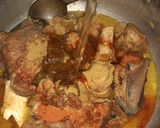 A picture of step 2 of Beef Payya (Trotters).