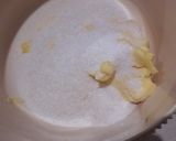 Foto langkah ke 2 dari resep Butter Cake Keju Simpel.