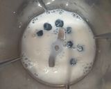 Foto langkah ke 2 dari resep Es Susu Blueberry.