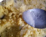 A picture of step 1 of Batata vara.