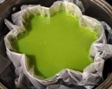 Foto langkah ke 3 dari resep Bingka Pandan Kukus.