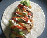 Foto del paso 5 de la receta: Wrap de pavo, champiñones y aguacate