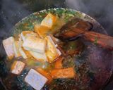 A picture of step 6 of Kashmiri Palak Paneer.