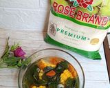 Foto langkah ke 3 dari resep Sayur Bening Bayam Jagung.
