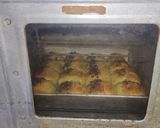 Foto langkah ke 5 dari resep Bolen Pisang Cokelat Keju.