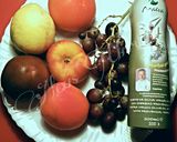 Foto del paso 1 de la receta Ensalada de tomates y frutas de temporada