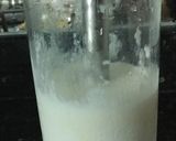 Hình bước làm 2 của món Sinh tố dừa sáp