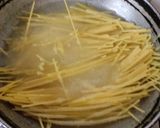A picture of step 1 of Mix vegetable spaghetti.