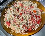 Une image de l'étape 9 de Salade de boulgour aux tomates, courgette, olives, persil et saucisses épicées.