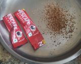 A picture of step 1 of Cold coffee with nutmeg.