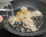 Foto del paso 4 de la receta: Risotto con trompeta de la muerte y manzana