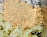 A picture of step 5 of Healthy Heart-Shaped Soya Tikki High-Protein Starter.