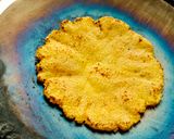 મકાઈ ની રોટલી (Makai ni rotli recipe in Gujarati) રેસીપી સ્ટેપ3ફોટો
