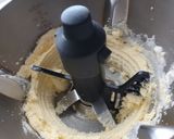 Une image de l'étape 2 de Gâteau super moelleux aux pommes bien fondantes.