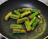 A picture of step 5 of Stuffed Lady's Finger Fry.