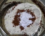 Foto langkah ke 2 dari resep Black Forrest Cake Kukus.