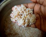 A picture of step 3 of Karela vadi matta/ red rice.