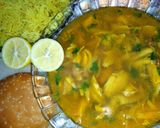 A picture of step 7 of Desi chicken clear soup.